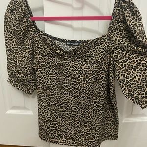 Cheetah print flowy top